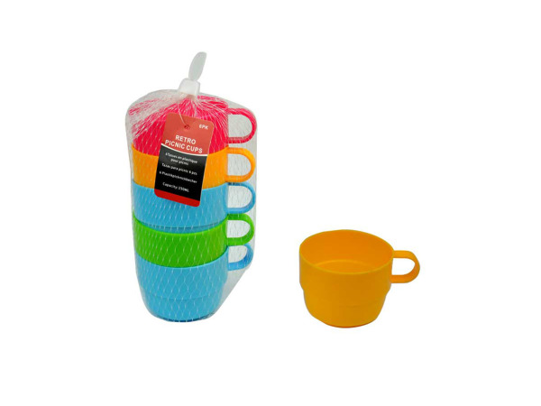 Plastic picnic cups, pack of 6
